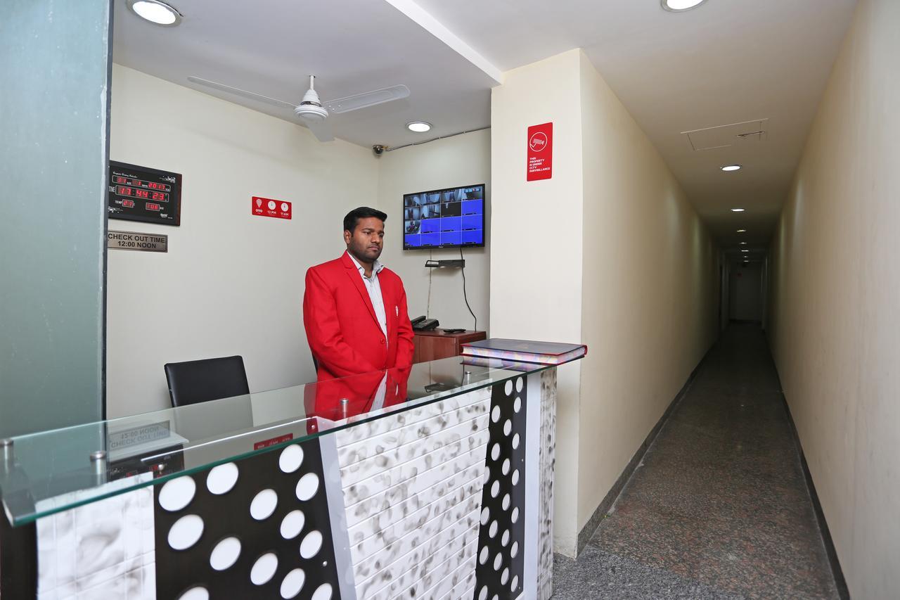 Oyo 714 Hotel De Plaza Neu-Delhi Exterior foto